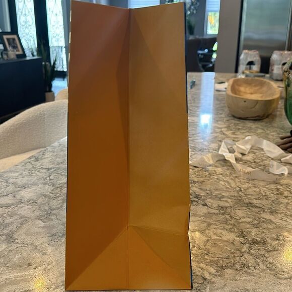 🛍️ Authentic Limited Edition Louis Vuitton Shopping Bag - 15.75” x 13.5” x 6.5” - Picture 2 of 4